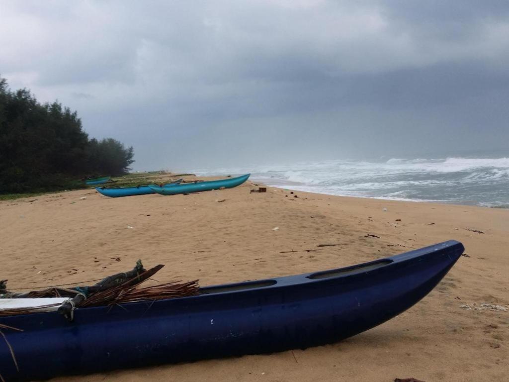 Naaval Hotel Batticaloa Kültér fotó