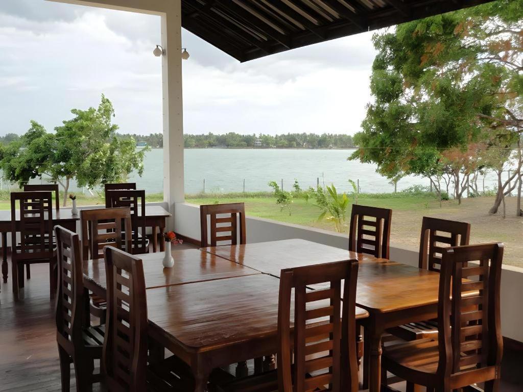 Naaval Hotel Batticaloa Kültér fotó