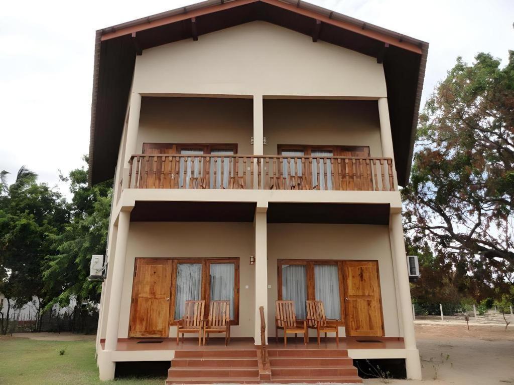 Naaval Hotel Batticaloa Kültér fotó